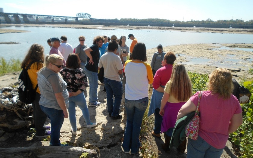 Students gather to learn about fossils at the Falls of the Ohio Interpretive Center