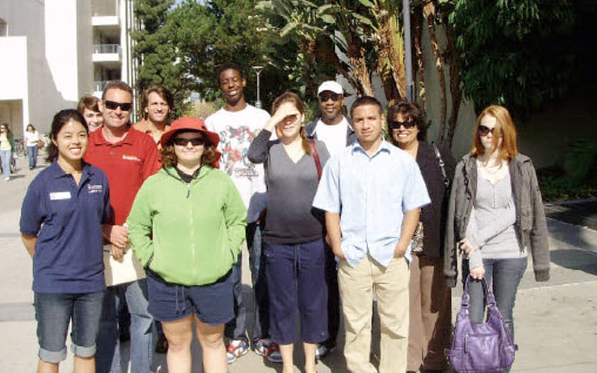 High School students tour a college campus