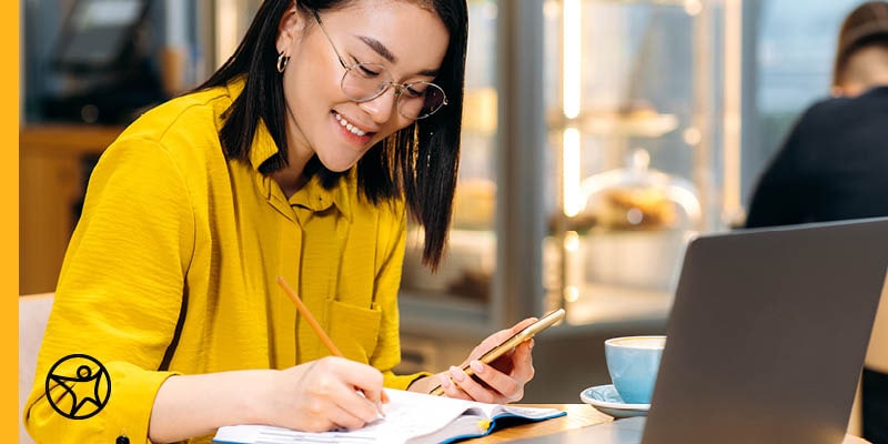 Student using digital local library resources