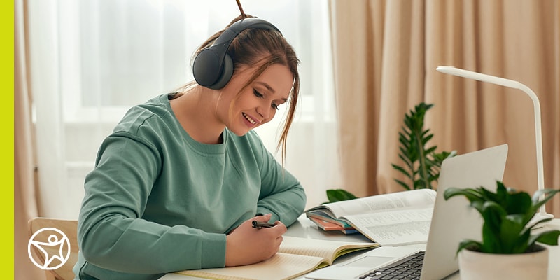How to Teach Teens to be More Responsible | Connections Academy®
