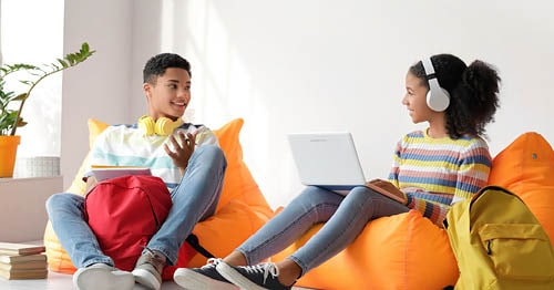 A group of online students socializing together as they learn.